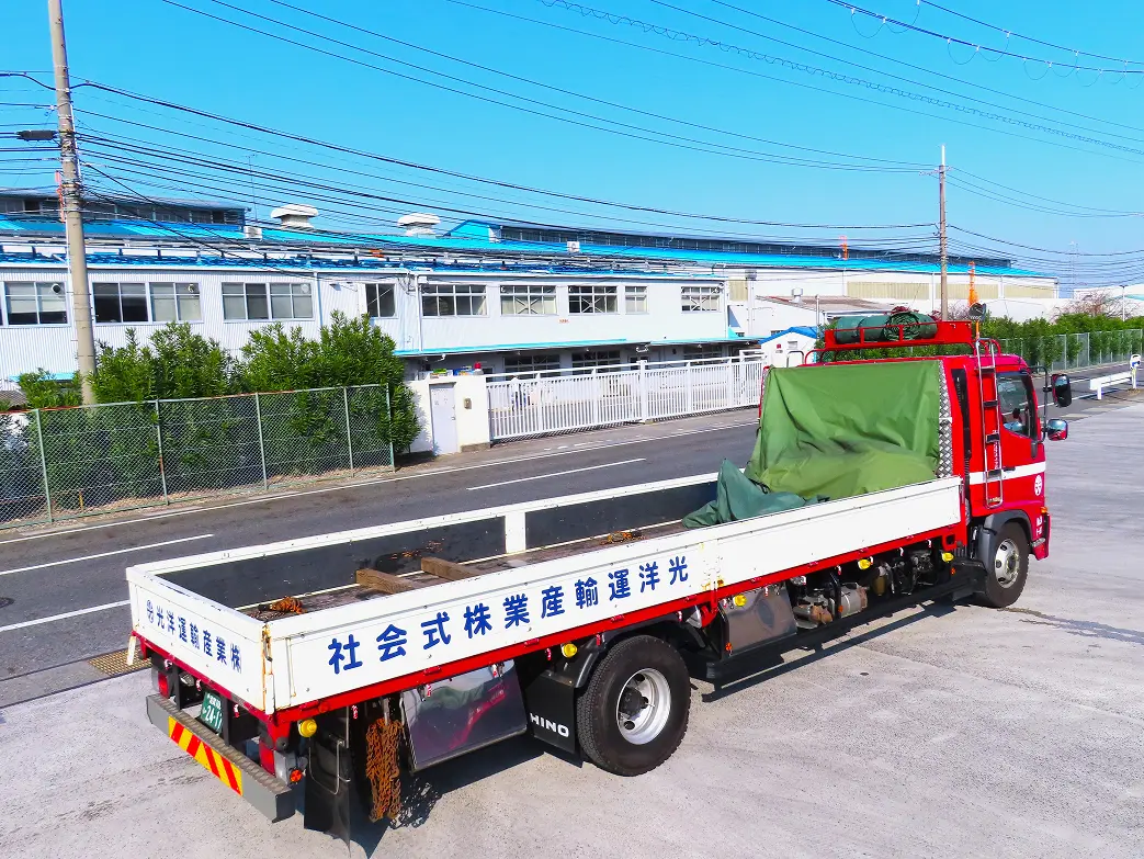 4tユニック車の車両画像